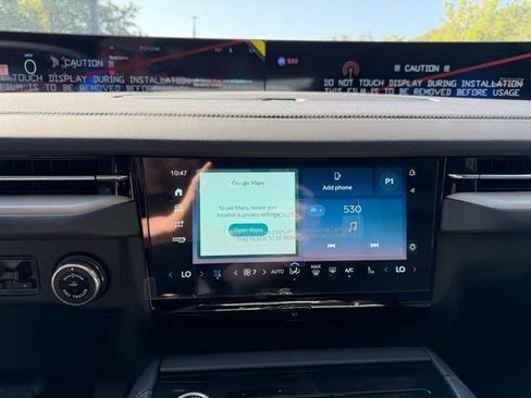 New 2025 Lincoln Navigator Reserve image 9