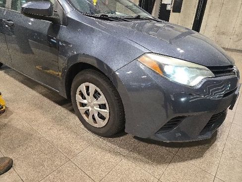 Used 2015 Toyota Corolla L FWD image 7