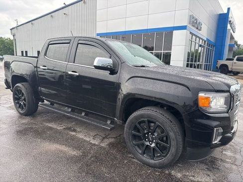 Used 2022 GMC Canyon Denali w/ Denali Black Edition Package AWD/4WD image 1