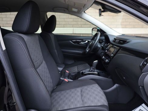 Used 2019 Nissan Rogue Sport SV w/ Technology Package FWD image 27