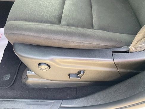 Used 2024 Dodge Durango SXT image 18