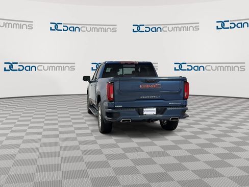 Used 2025 GMC Sierra 1500 Denali w/ Technology Package AWD/4WD image 8