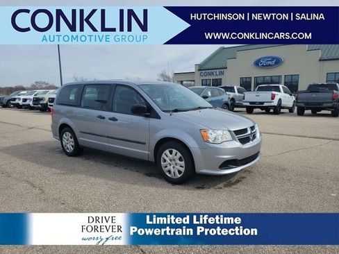 Used 2016 Dodge Grand Caravan American Value Package image 1