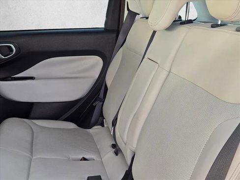 Used 2018 FIAT 500L Trekking w/ Popular Equipment Group image 20