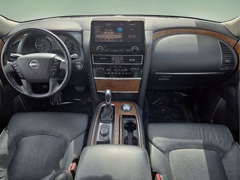Used 2024 Nissan Armada SL image 15