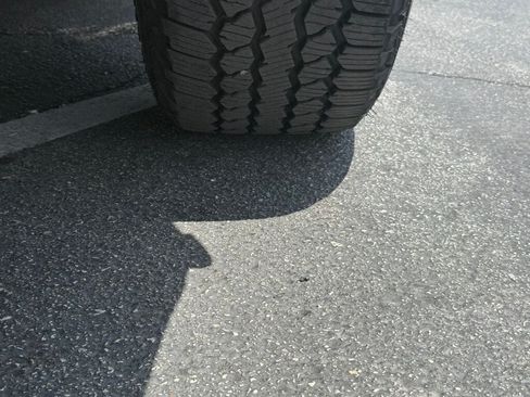 Used 2019 RAM 1500 Big Horn AWD/4WD image 40