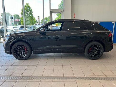 New 2026 Audi SQ8 Premium Plus AWD/4WD image 4