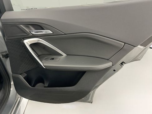 Used 2025 BMW X2 xDrive28i image 32