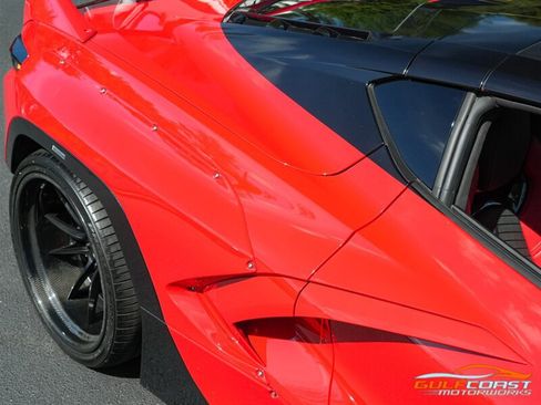 Used 2020 Chevrolet Corvette Stingray Premium Cpe w/ 3LT Preferred Equipment Group RWD image 59