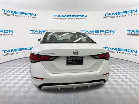 Used 2022 Nissan Sentra SV image 4