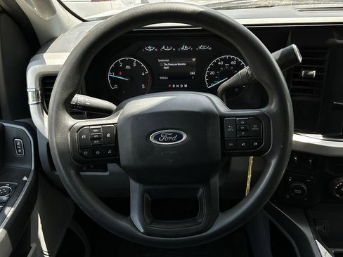Used 2024 Ford F250 XLT w/ FX4 Off-Road Package AWD/4WD image 13