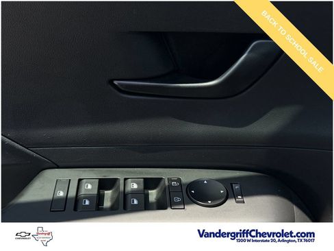 Used 2025 Hyundai Kona SEL FWD image 21