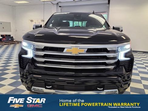 New 2026 Chevrolet Silverado 1500 High Country w/ High Country Premium Package AWD/4WD image 2