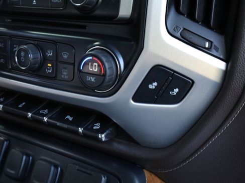 Used 2016 GMC Sierra 2500 SLT w/ Snow Plow Prep Package image 36