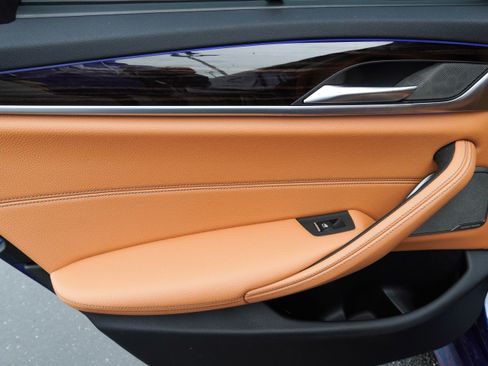 Certified 2023 BMW 530i w/ M Sport Package image 33