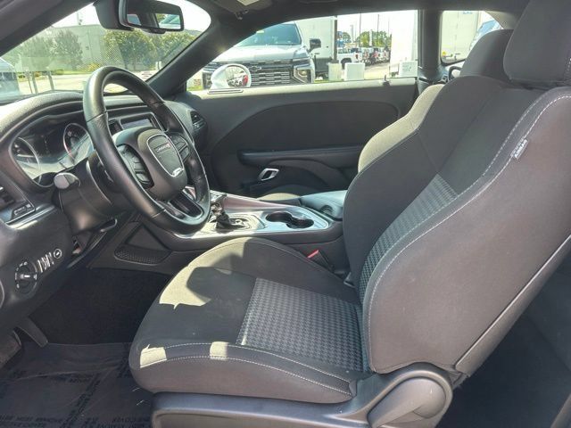 Used 2022 Dodge Challenger GT RWD image 15