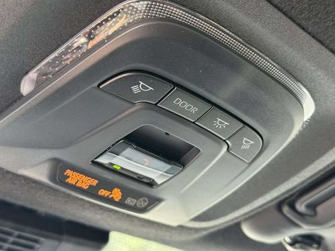 Used 2023 Toyota Corolla SE FWD image 34