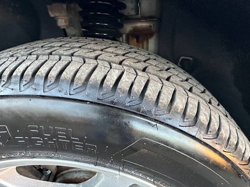 Used 2006 Dodge Magnum SE RWD image 17