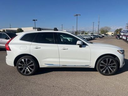 Used 2023 Volvo XC60 B5 Ultimate w/ Climate Package