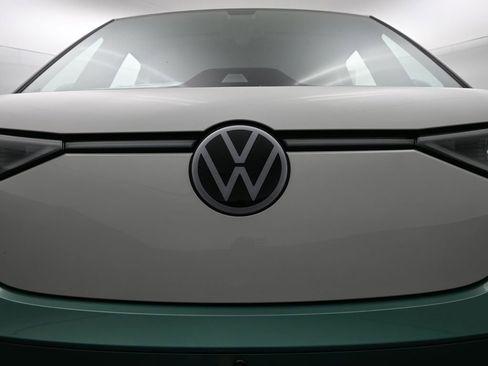 New 2025 Volkswagen ID. Buzz 1st Edition image 28