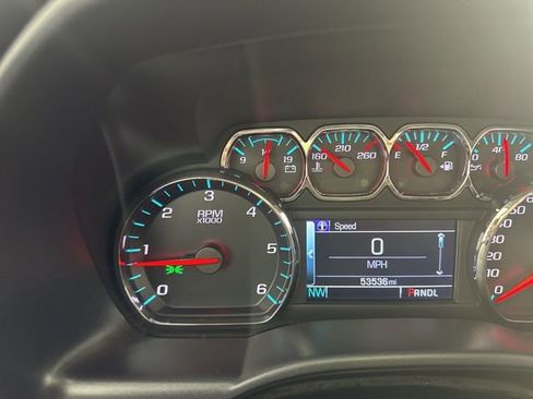 Used 2018 Chevrolet Silverado 1500 LT w/ All Star Edition image 26