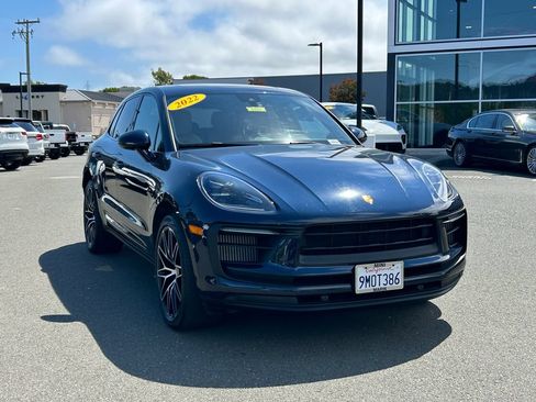 Used 2022 Porsche Macan S AWD/4WD image 7