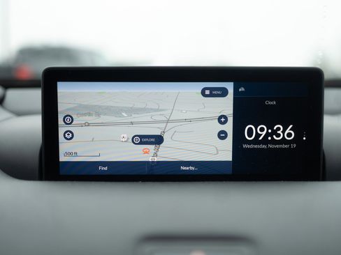 Used 2023 Acura TLX w/ Technology Package image 9