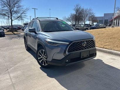 Used 2022 Toyota Corolla Cross XLE w/ Convenience Package