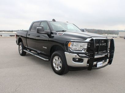 Used 2024 RAM 2500 Big Horn w/ Level 2 Equipment Group