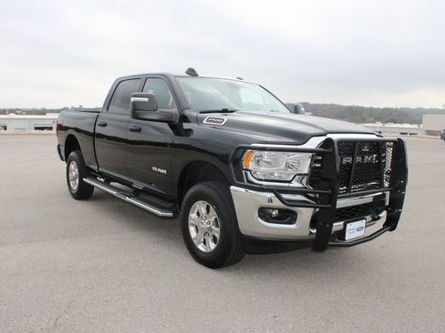 Used 2024 RAM 2500 Big Horn w/ Level 2 Equipment Group image 1
