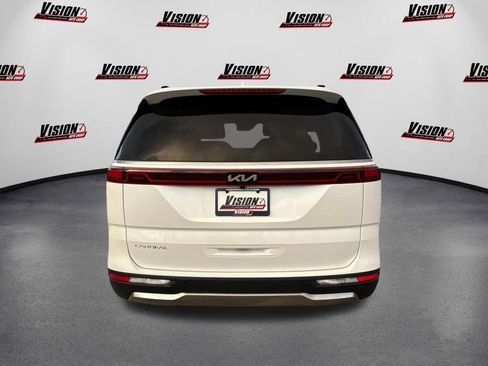 Used 2023 Kia Carnival SX Prestige image 6