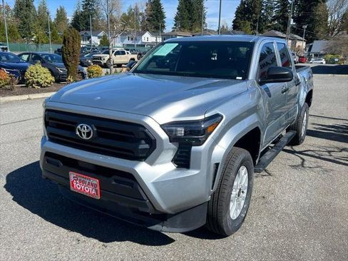Certified 2025 Toyota Tacoma SR AWD/4WD image 4