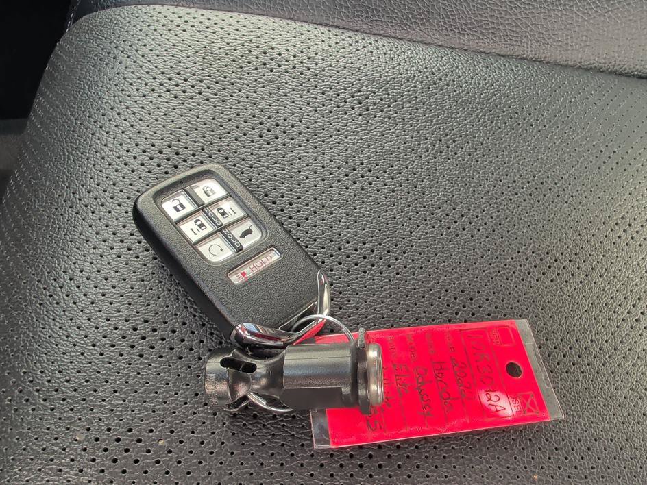 Used 2022 Honda Odyssey Elite image 30