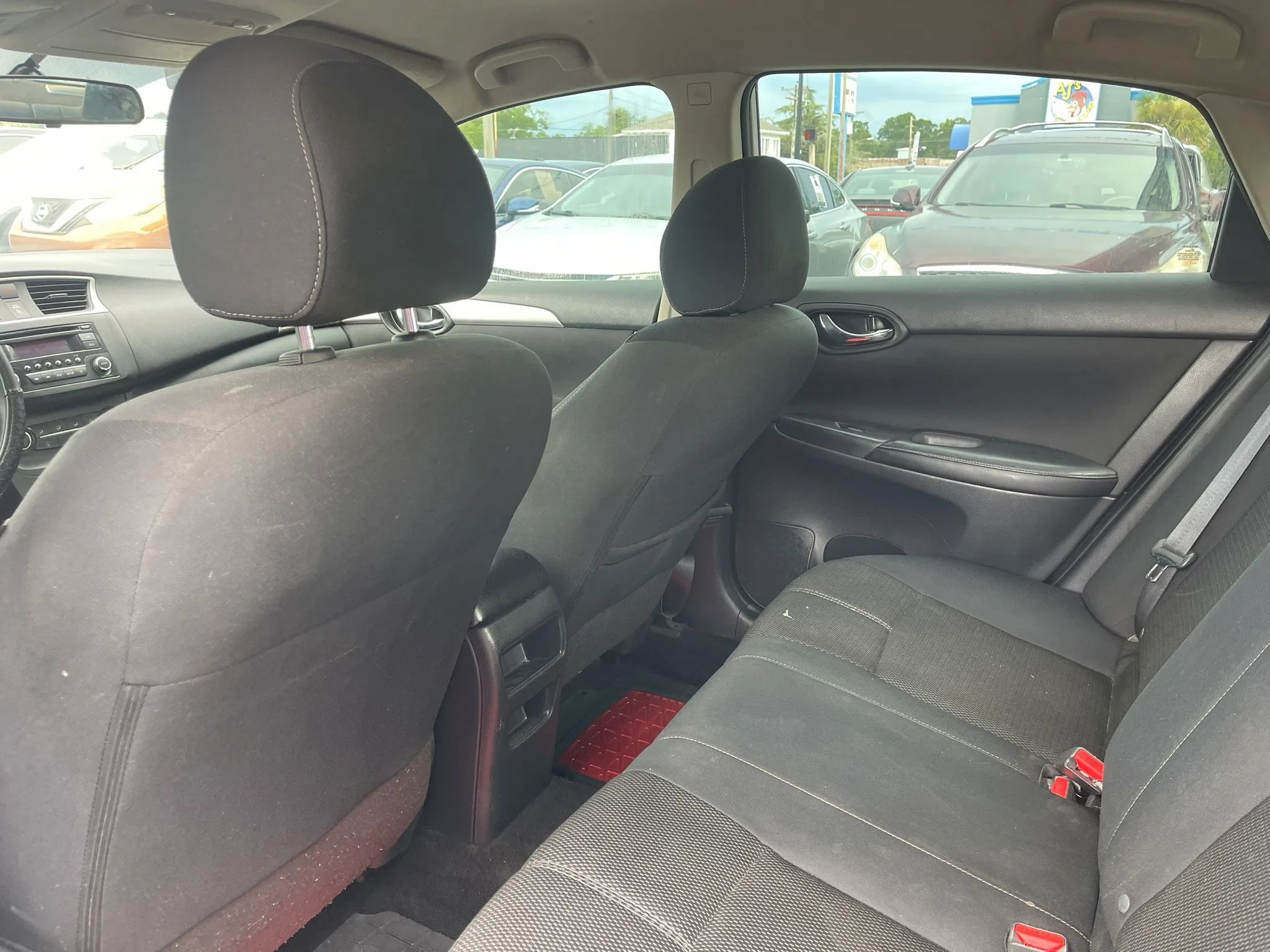 Used 2017 Nissan Sentra S FWD image 9