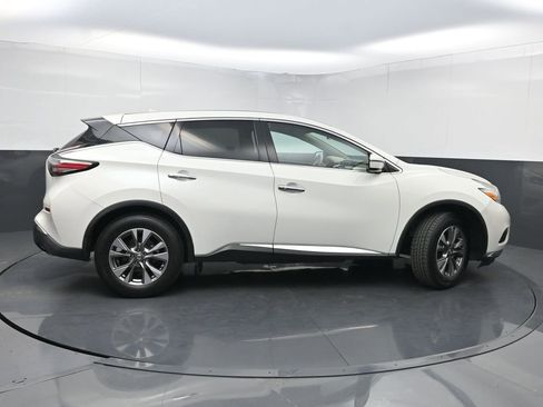 Used 2016 Nissan Murano S image 37