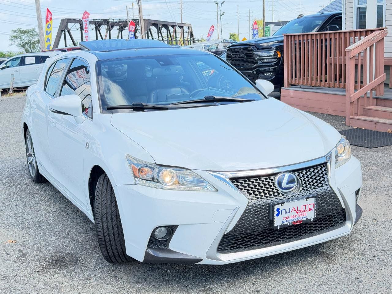 Used 2015 Lexus CT 200h w/ Navigation Package FWD image 85