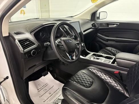 Used 2023 Ford Edge Titanium w/ Class II Trailer Tow Package AWD/4WD image 35