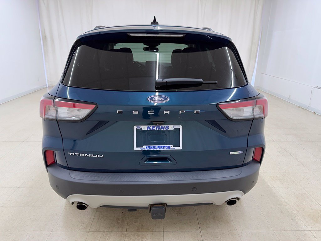 Used 2020 Ford Escape Titanium AWD/4WD image 4