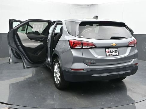 Used 2023 Chevrolet Equinox LT image 55