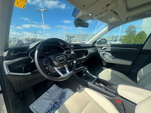 Used 2023 Audi Q3 2.0T Premium Plus w/ Premium Plus Package image 10
