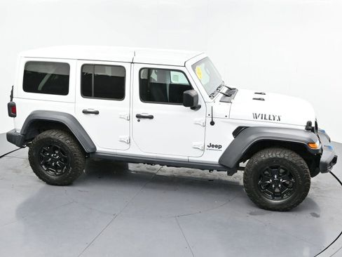 Used 2023 Jeep Wrangler Unlimited AWD/4WD image 38