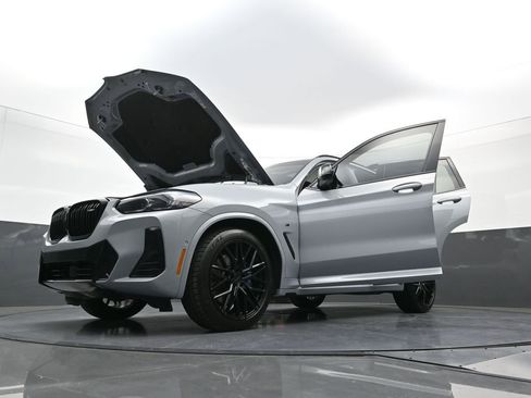 Used 2024 BMW X3 M40i AWD/4WD image 41