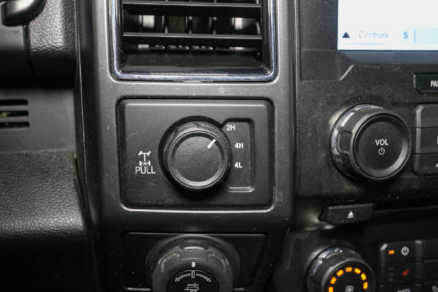 Used 2018 Ford F150 XLT w/ Equipment Group 302A Luxury AWD/4WD image 28