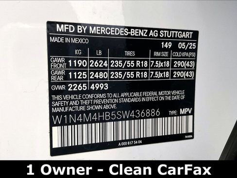 Certified 2025 Mercedes-Benz GLB 250 4MATIC image 32