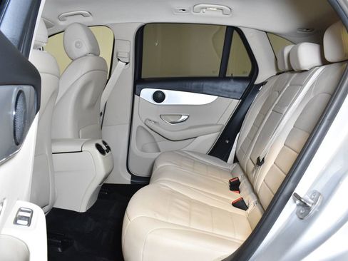 Used 2017 Mercedes-Benz GLC 300 GLC 300 image 27
