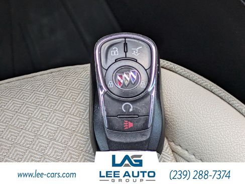 Used 2021 Buick Encore GX Select w/ Advanced Technology Package FWD image 31