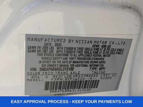 Used 2025 Nissan Kicks S image 23