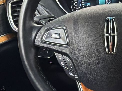 Used 2016 Lincoln MKX Reserve w/ Technology Package AWD/4WD image 21