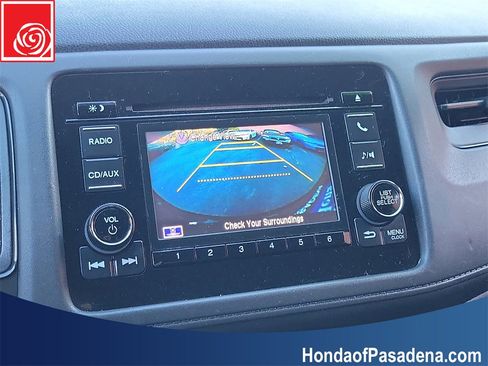 Used 2017 Honda HR-V LX image 16