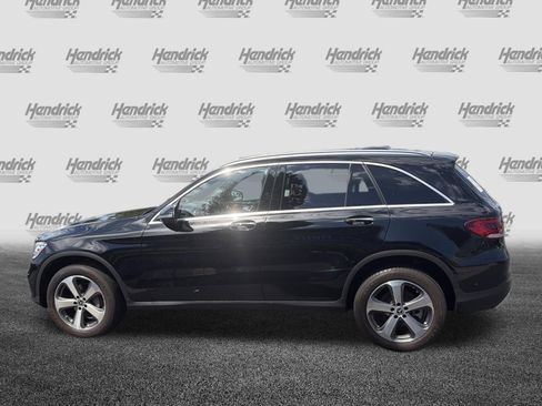 Used 2022 Mercedes-Benz GLC 300 4MATIC w/ Driver Assistance Package image 7